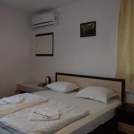 Dalakmanovi Guest house *
